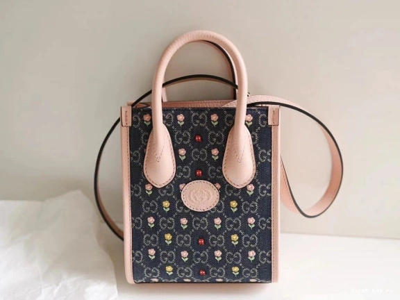 First bag ru with Interlocking G tote Gucci bag Mini 0808